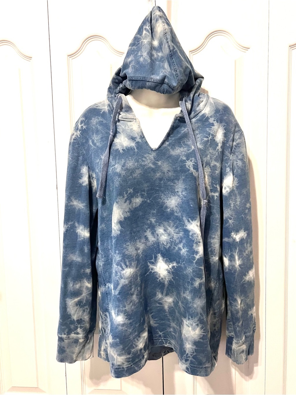 Jane and Delancey Blue Tie-Dye Hooded Pullover-Women's-Medium-Comfy-Stretch-